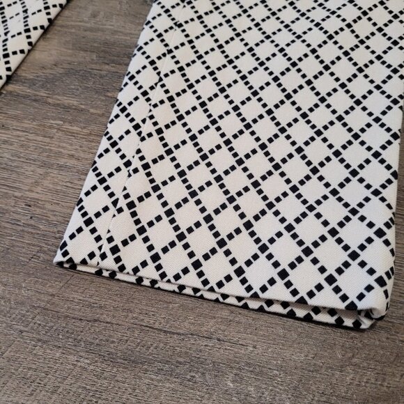 BANANA REPUBLIC | Sloan Pant White Patterned | Sz. 2 - Picture 4 of 9